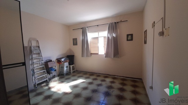 Casa à venda com 3 quartos - Foto 4