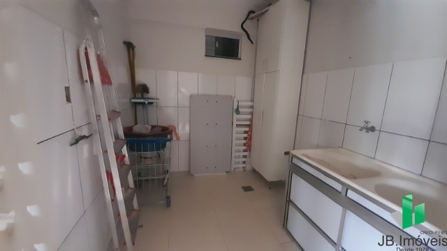 Apartamento à venda com 3 quartos, 124m² - Foto 11