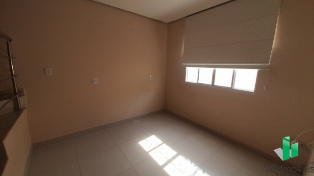 Casa à venda com 4 quartos, 300m² - Foto 10