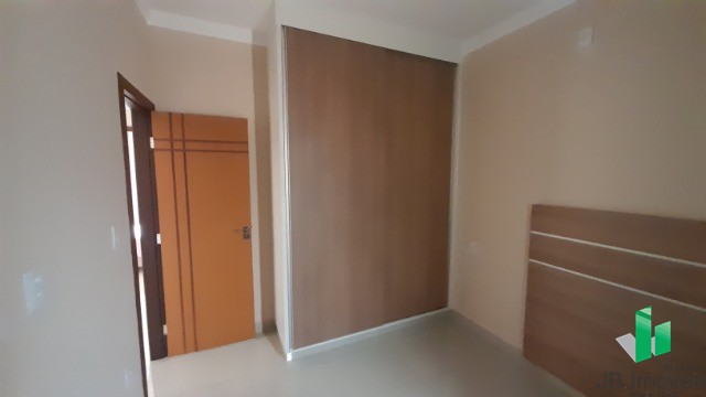 Casa à venda com 4 quartos, 300m² - Foto 18