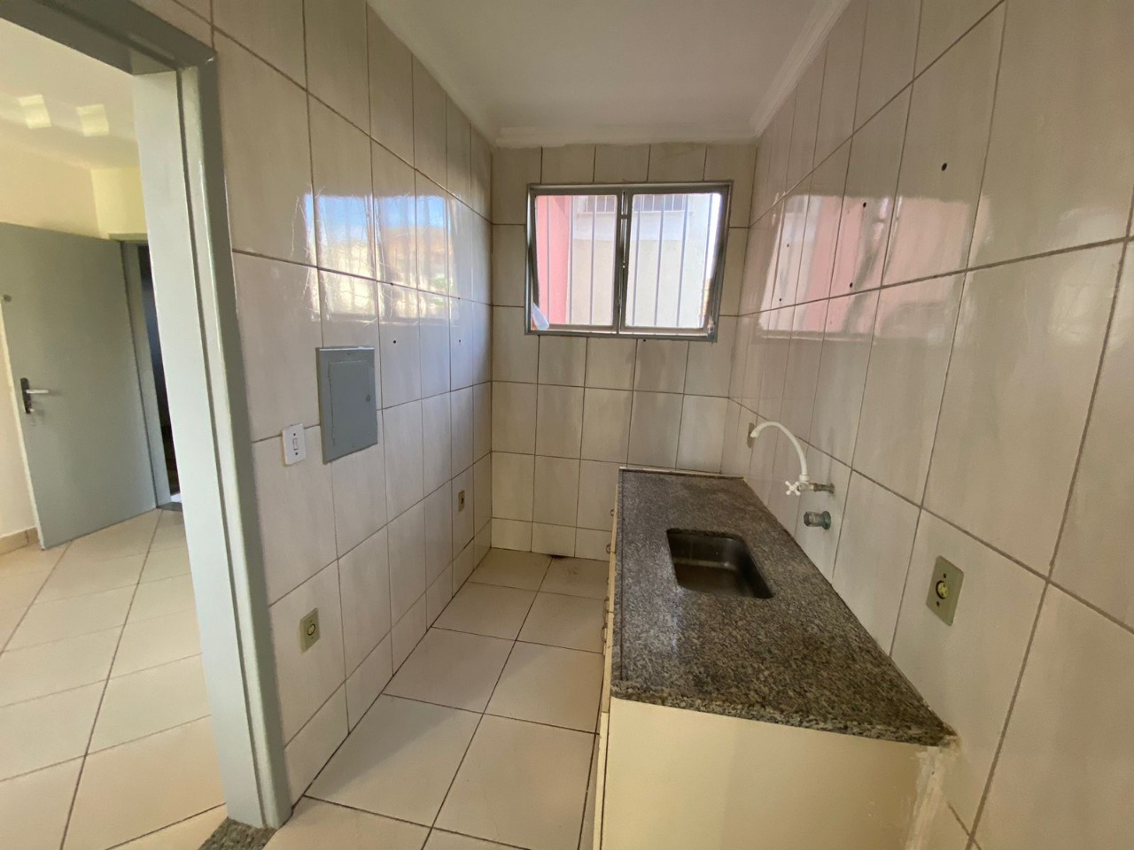 Apartamento à venda com 2 quartos, 7m² - Foto 10