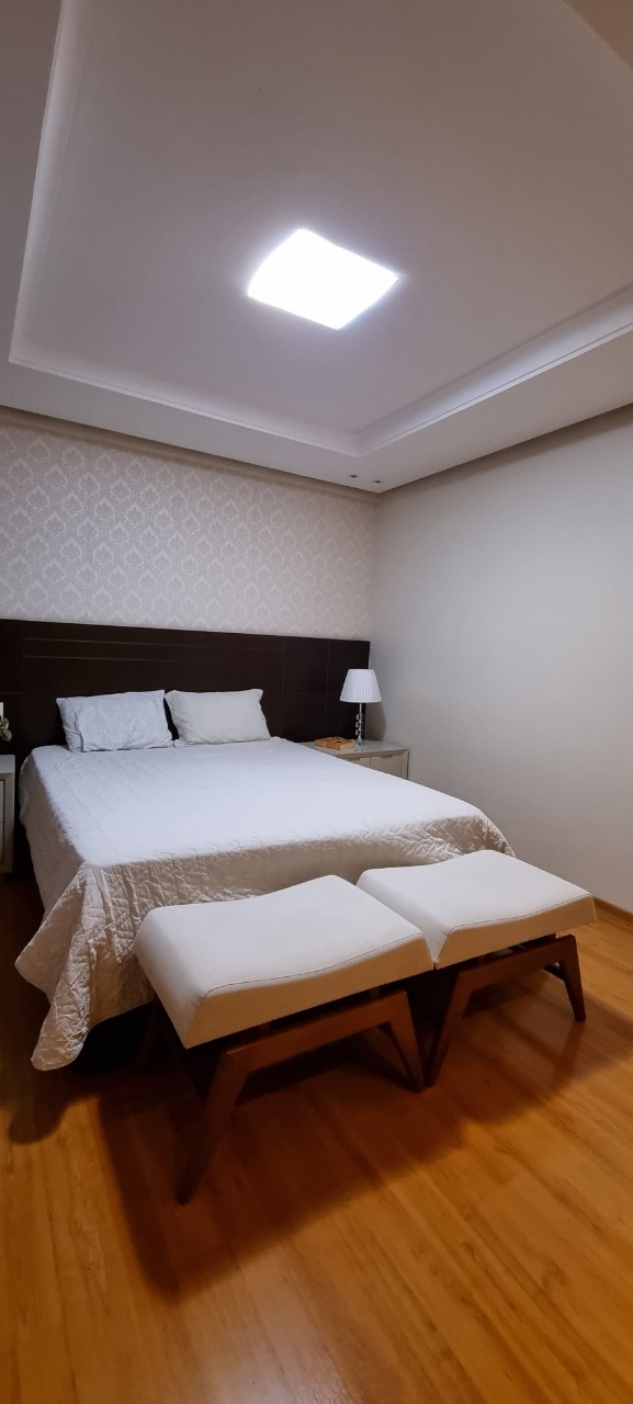 Apartamento à venda com 3 quartos, 137m² - Foto 12