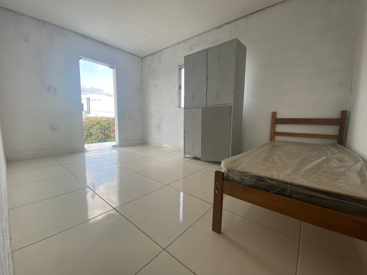 Apartamento à venda com 2 quartos, 1m² - Foto 13