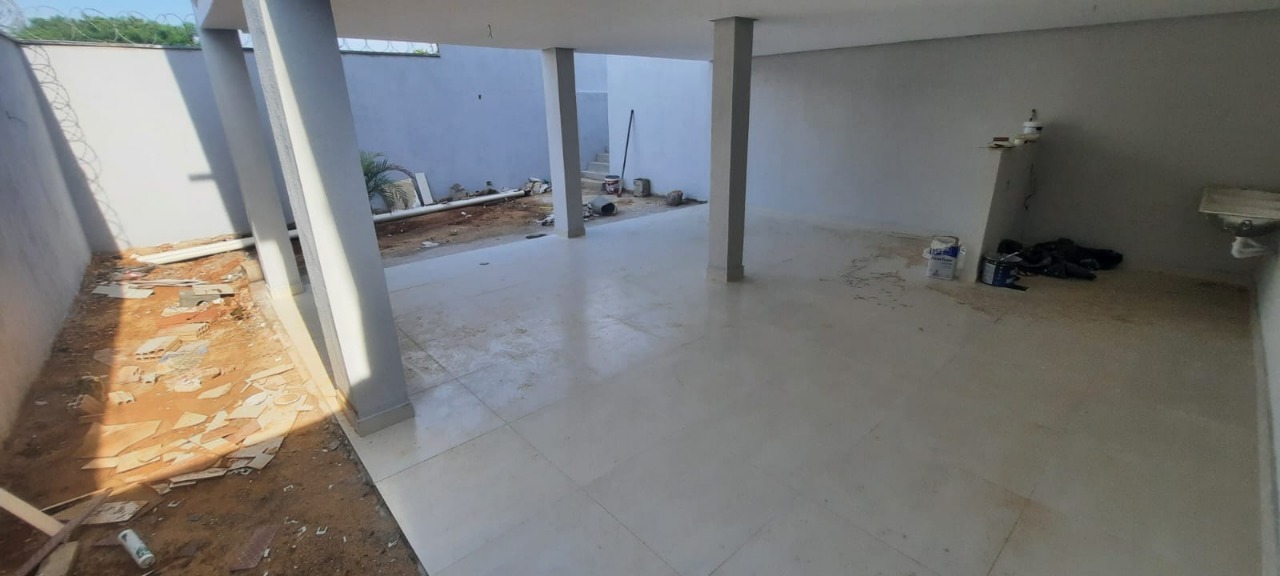 Casa à venda com 3 quartos - Foto 4