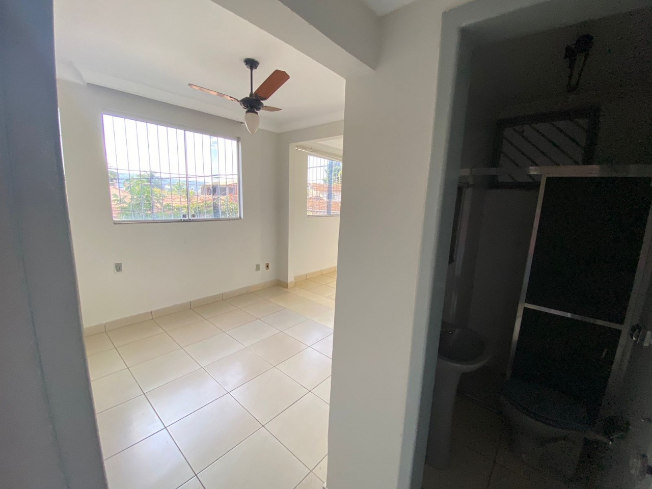 Apartamento à venda com 2 quartos, 7m² - Foto 9