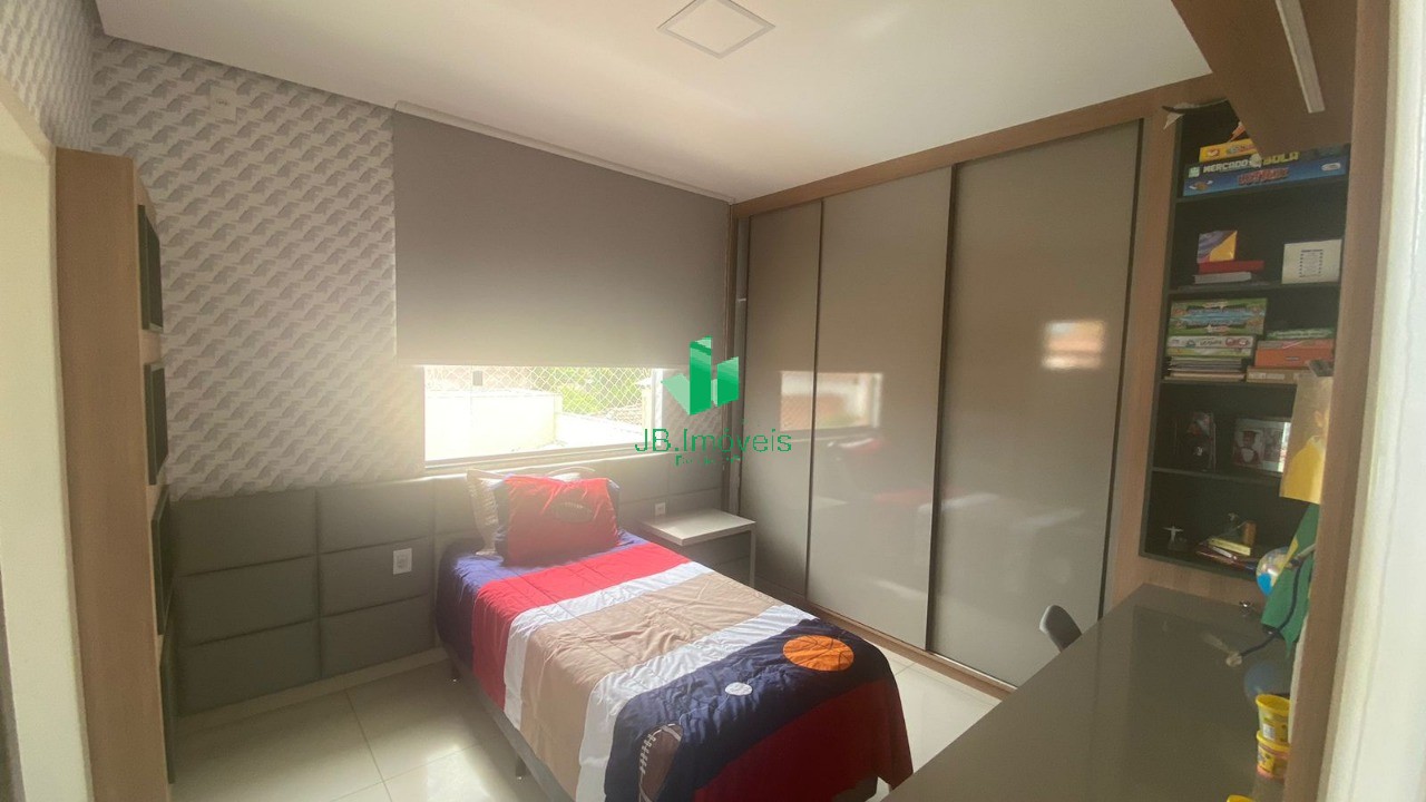 Casa à venda com 4 quartos, 300m² - Foto 12