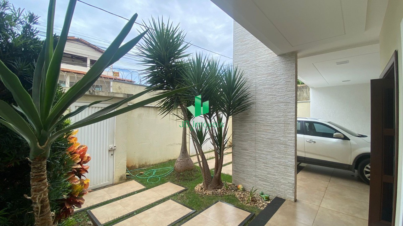 Casa à venda com 4 quartos, 300m² - Foto 21