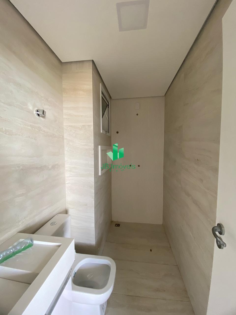 Cobertura para alugar com 3 quartos, 256m² - Foto 10