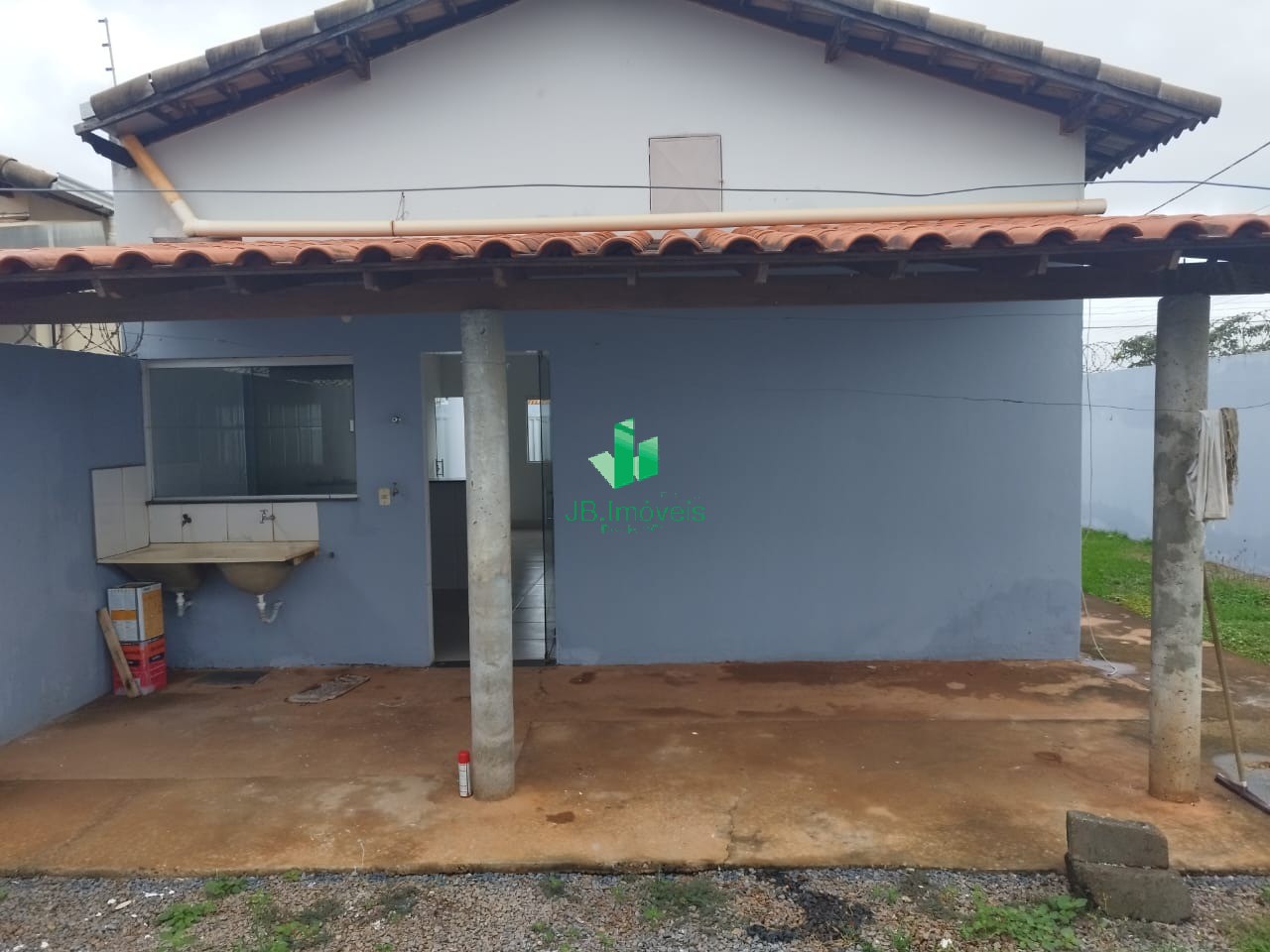 Casa para alugar com 3 quartos, 90m² - Foto 3