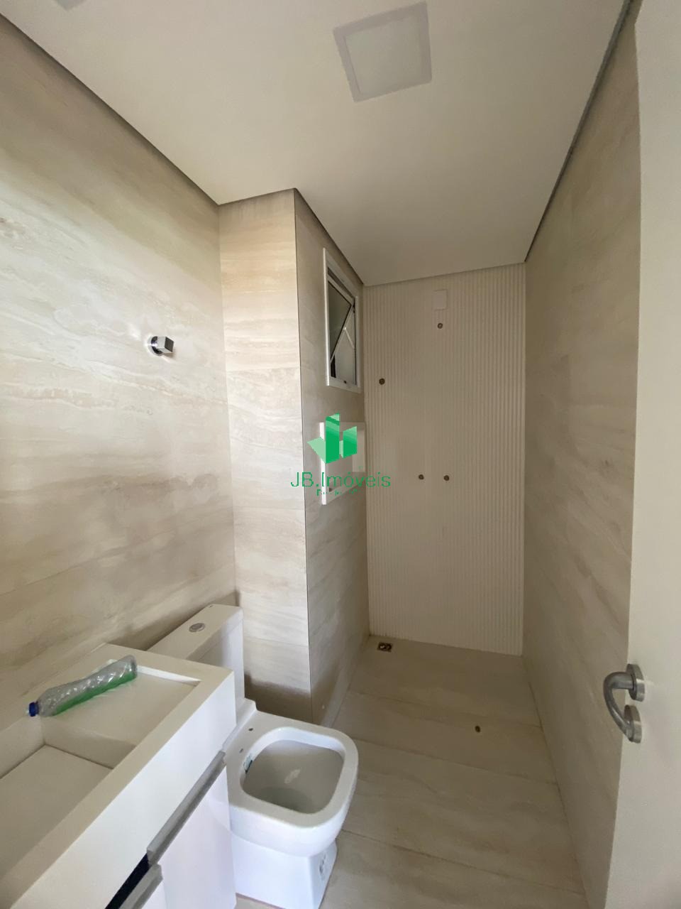 Cobertura para alugar com 3 quartos, 256m² - Foto 11