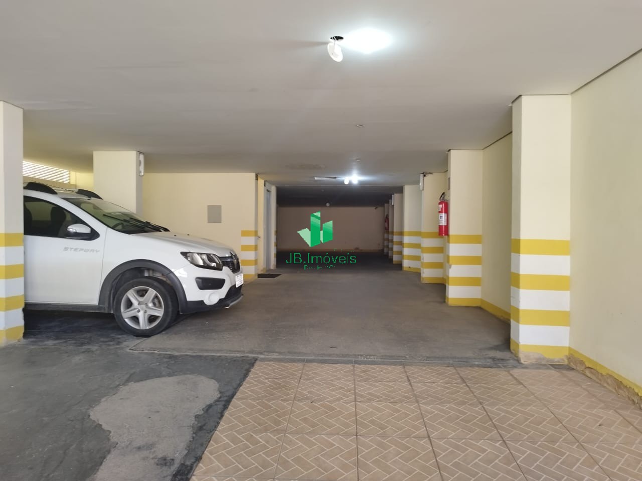 Apartamento para alugar com 2 quartos, 1m² - Foto 13