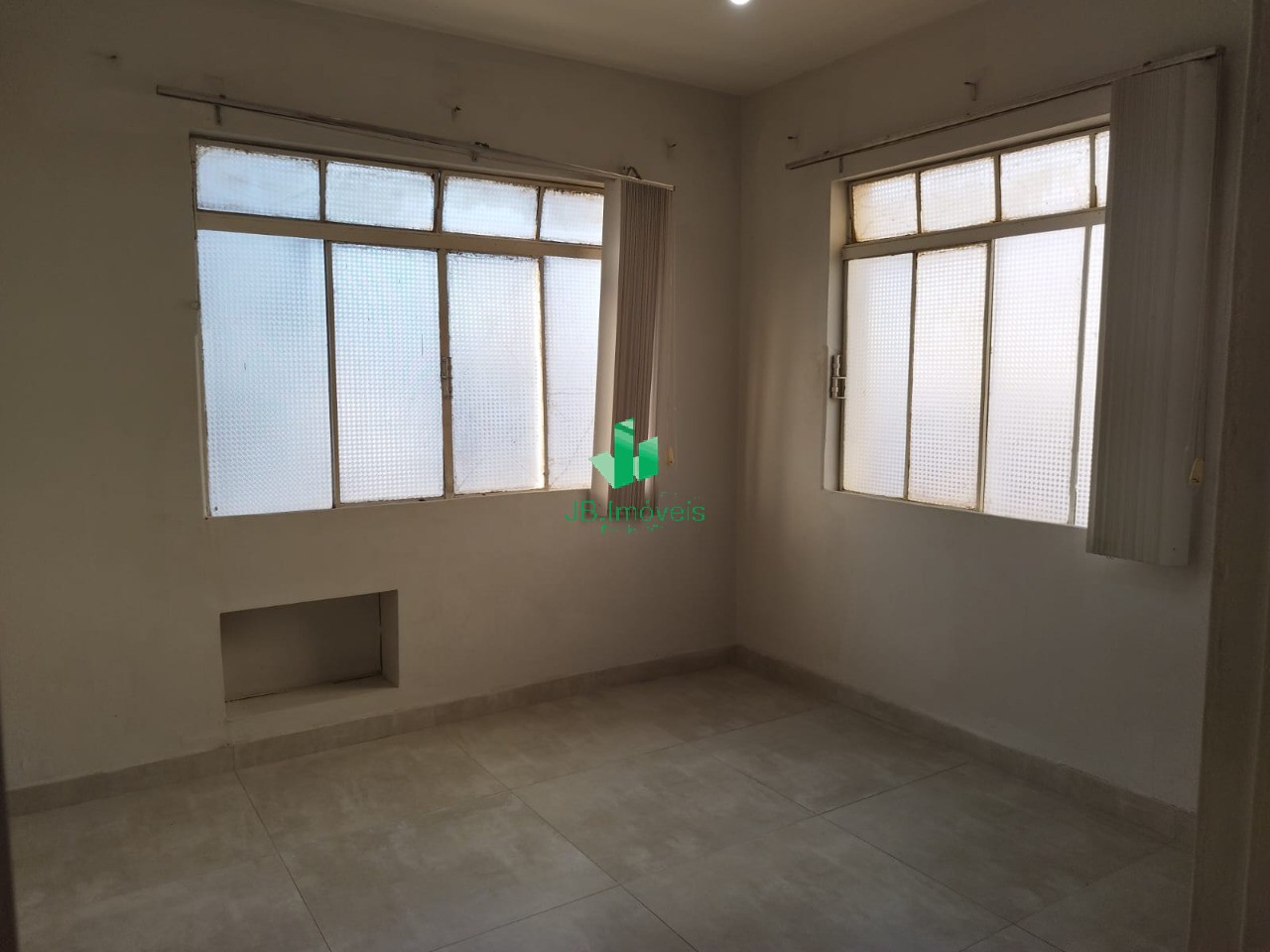 Apartamento para alugar com 3 quartos, 1m² - Foto 11