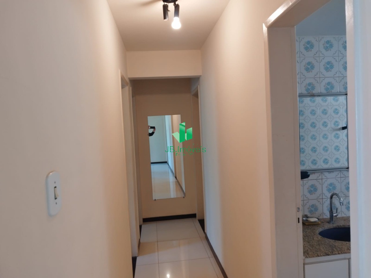 Apartamento para alugar com 3 quartos, 111m² - Foto 11