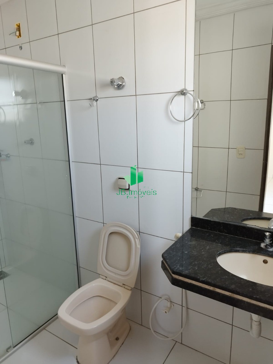 Apartamento para alugar com 2 quartos, 111m² - Foto 9