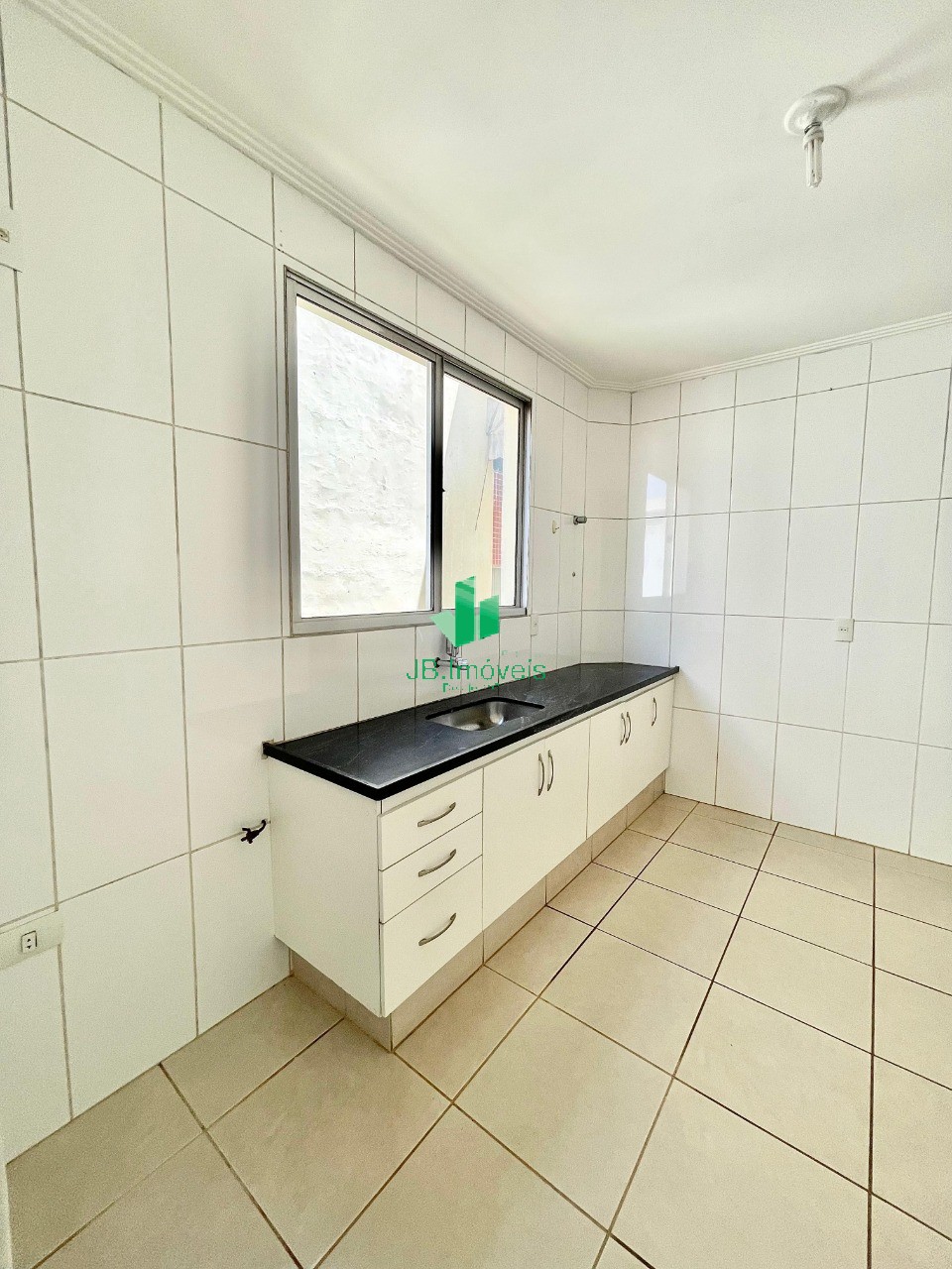 Apartamento para alugar com 3 quartos, 1m² - Foto 8