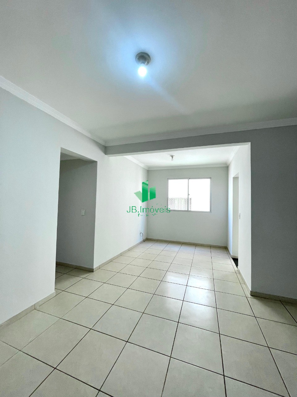 Apartamento para alugar com 3 quartos, 1m² - Foto 2