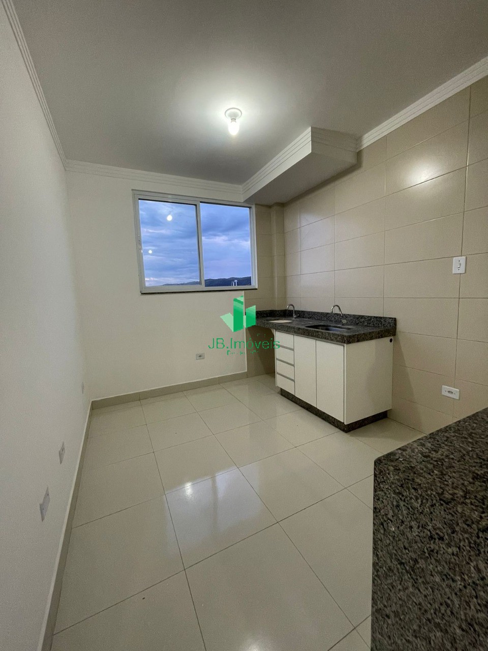 Apartamento para alugar com 2 quartos, 111m² - Foto 7