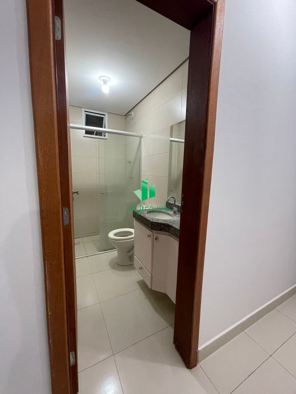 Apartamento para alugar com 2 quartos, 111m² - Foto 10