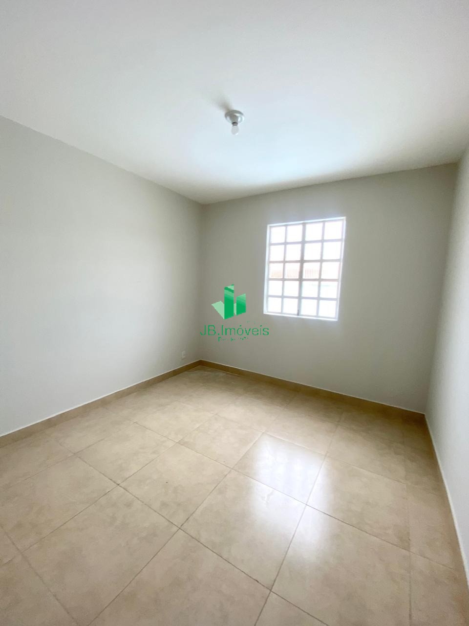 Casa para alugar com 3 quartos, 90m² - Foto 16