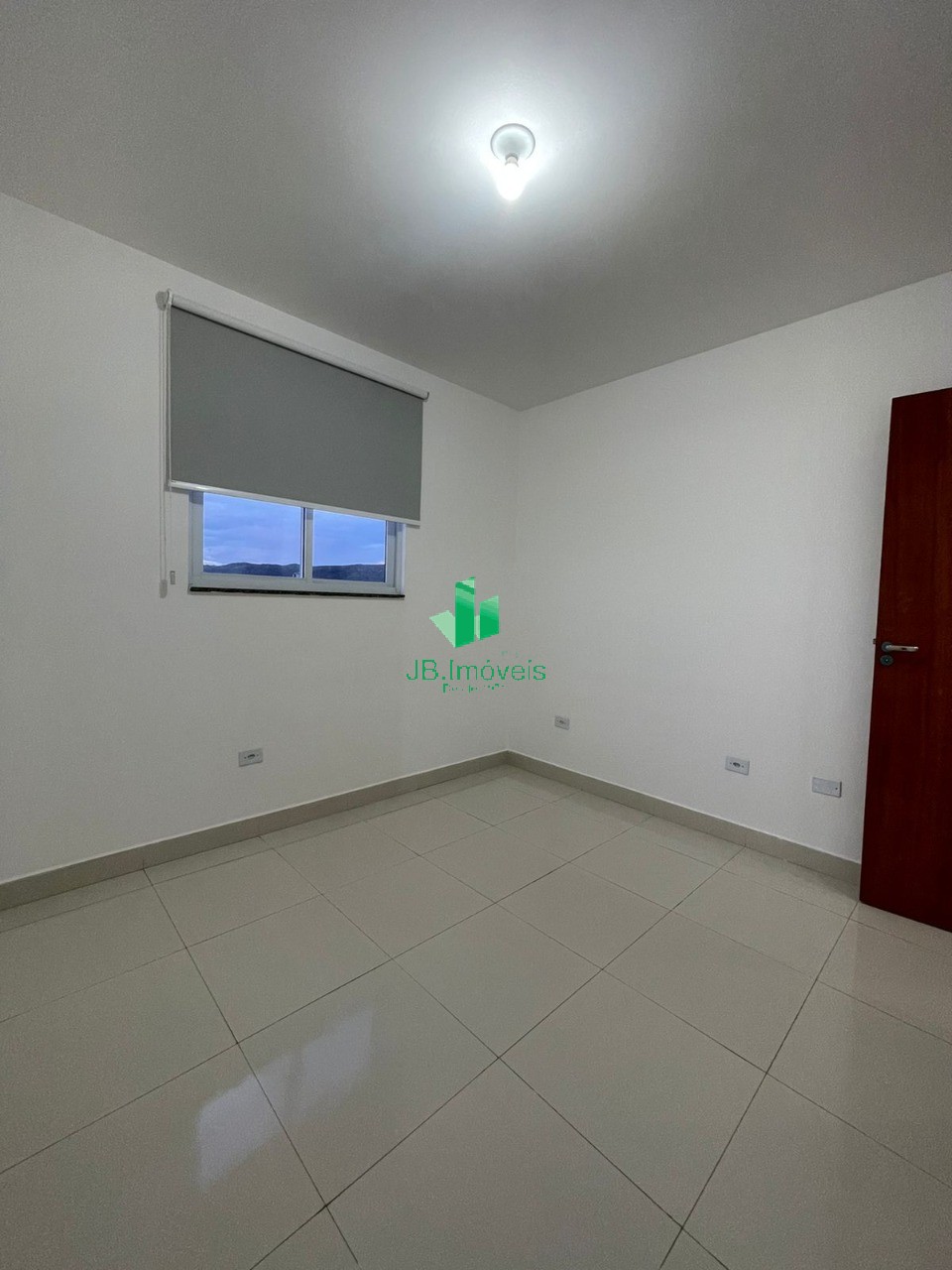 Apartamento para alugar com 2 quartos, 111m² - Foto 14