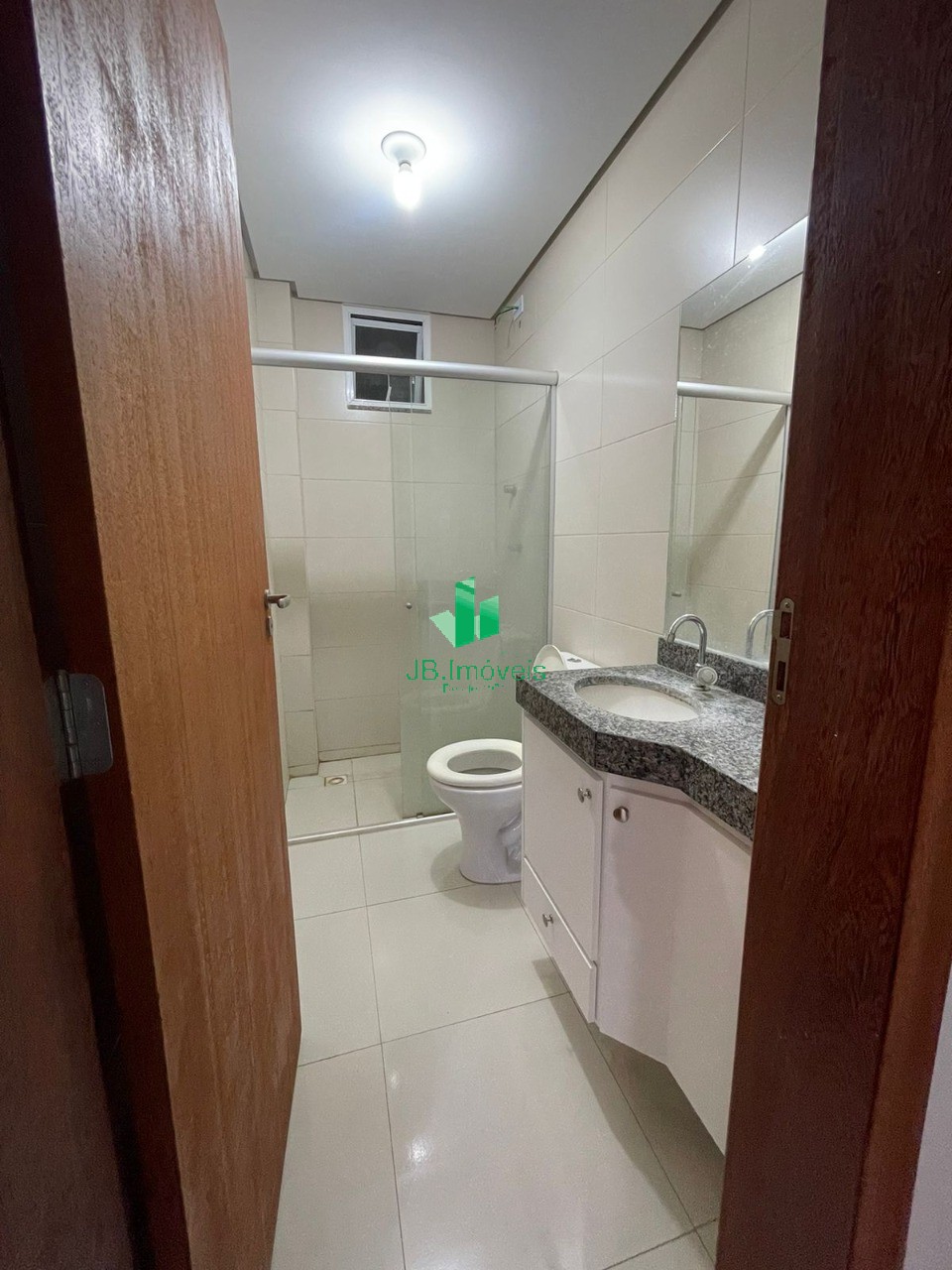 Apartamento para alugar com 2 quartos, 111m² - Foto 11