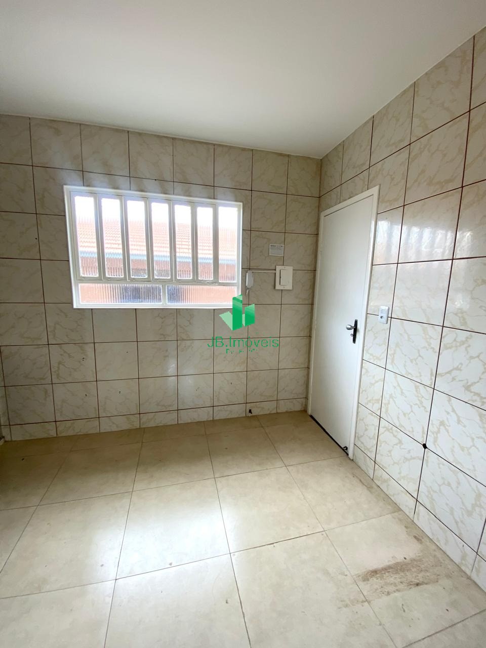 Casa para alugar com 3 quartos, 90m² - Foto 10