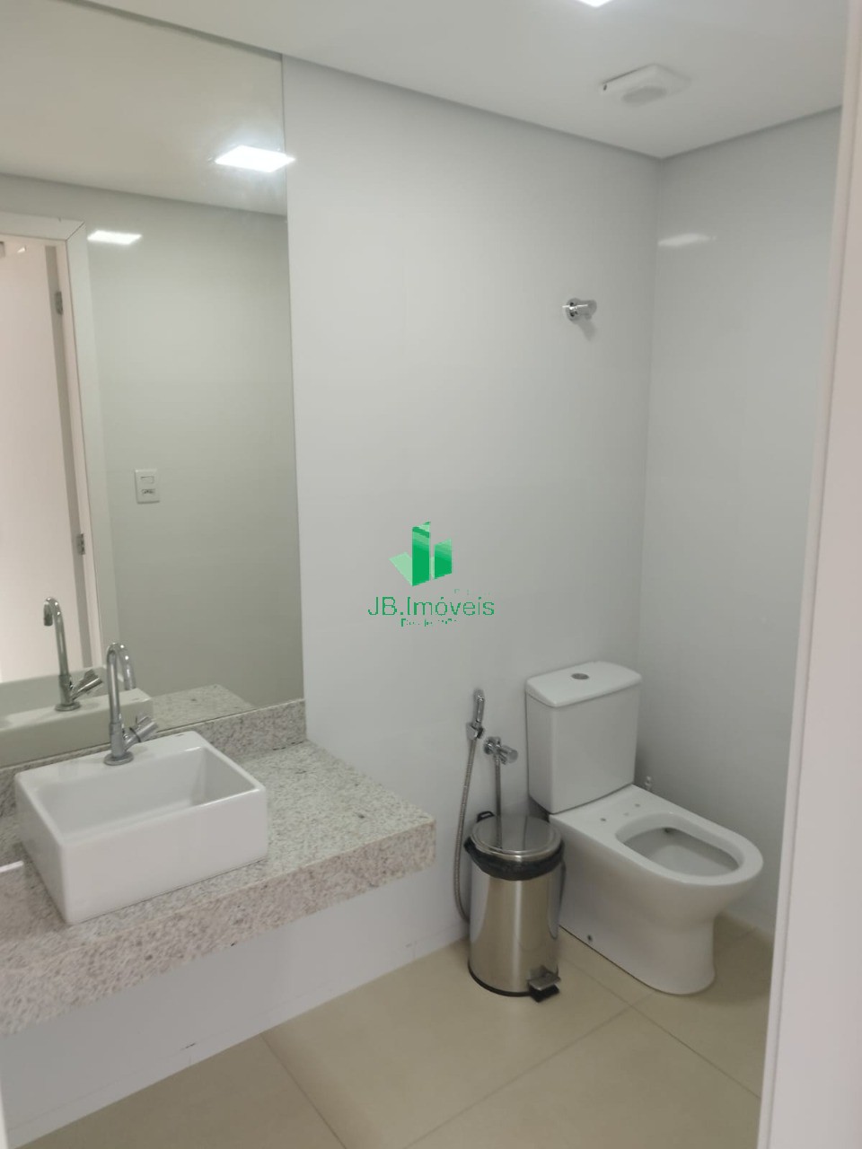 Apartamento para alugar com 3 quartos, 111m² - Foto 26