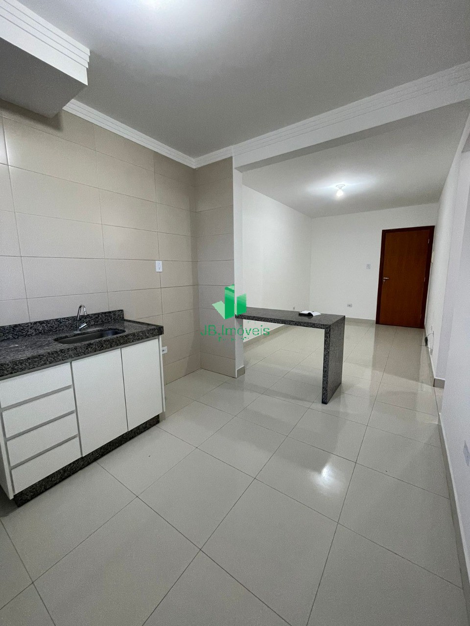 Apartamento para alugar com 2 quartos, 111m² - Foto 8