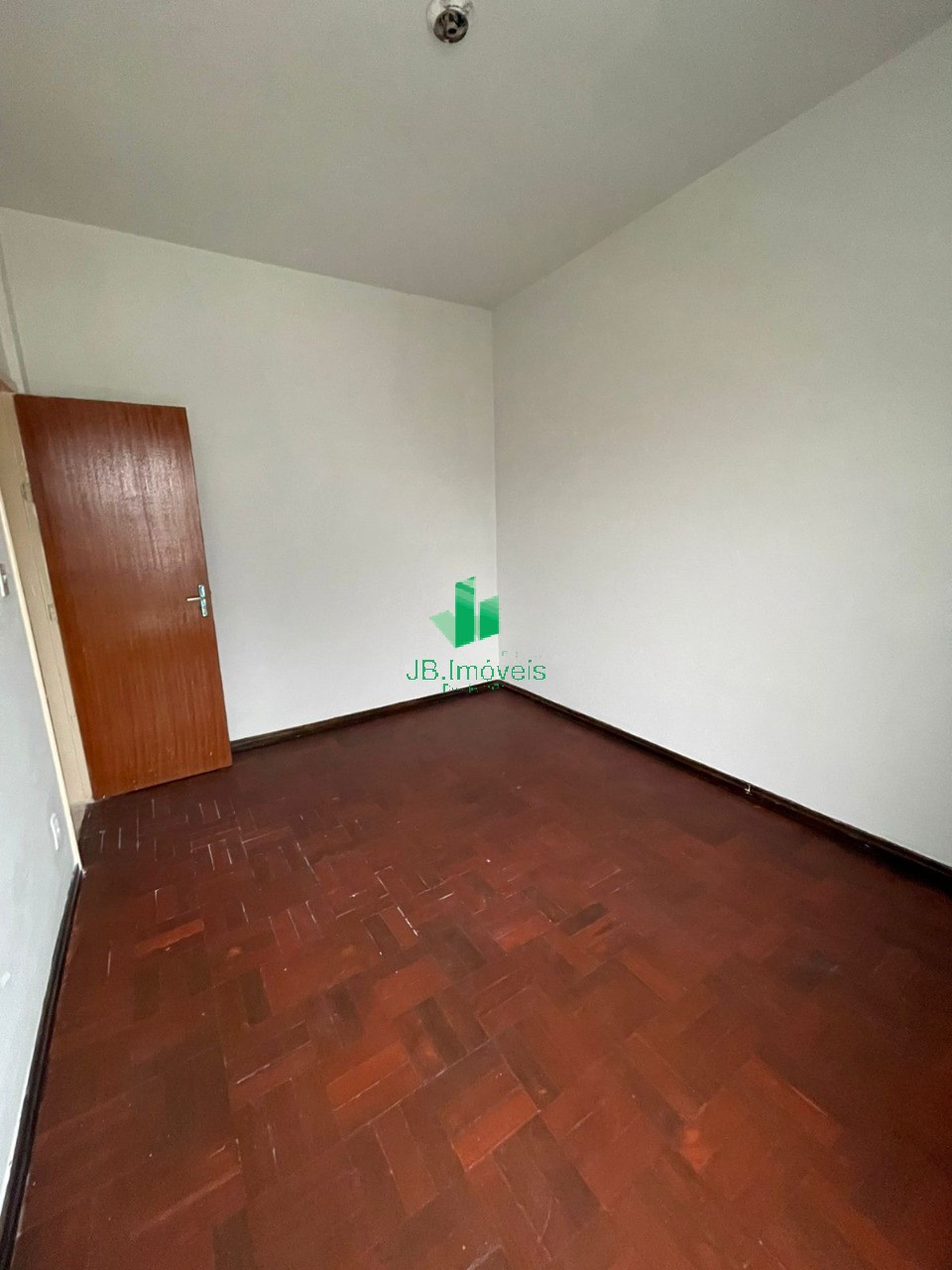 Apartamento para alugar com 3 quartos, 94m² - Foto 5