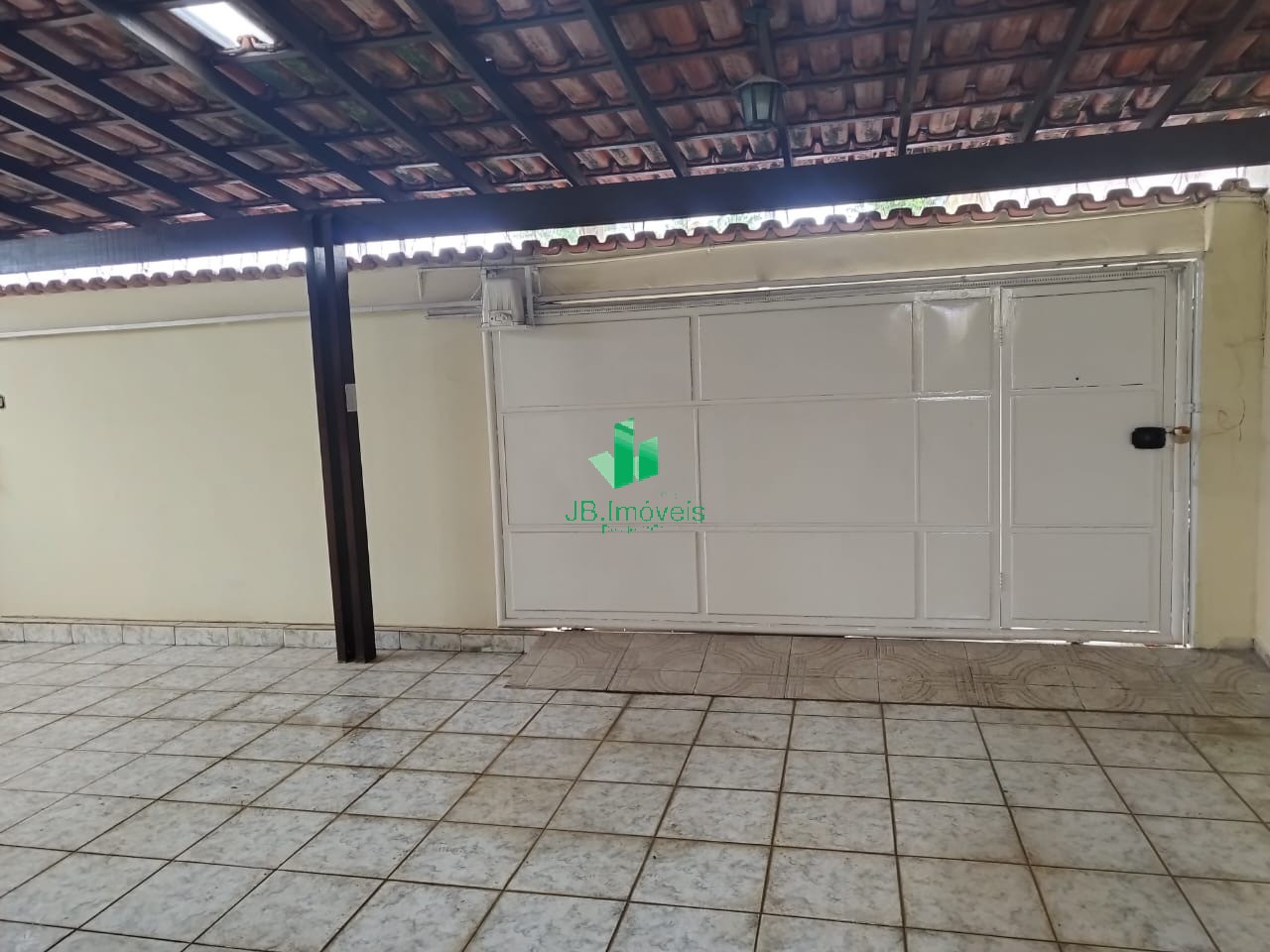 Casa para alugar com 4 quartos, 100m² - Foto 3