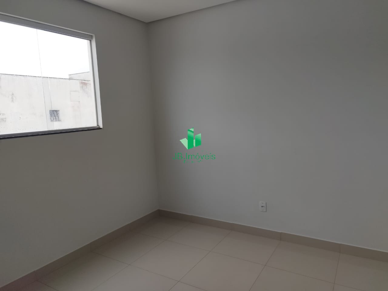 Apartamento para alugar com 2 quartos, 1m² - Foto 9