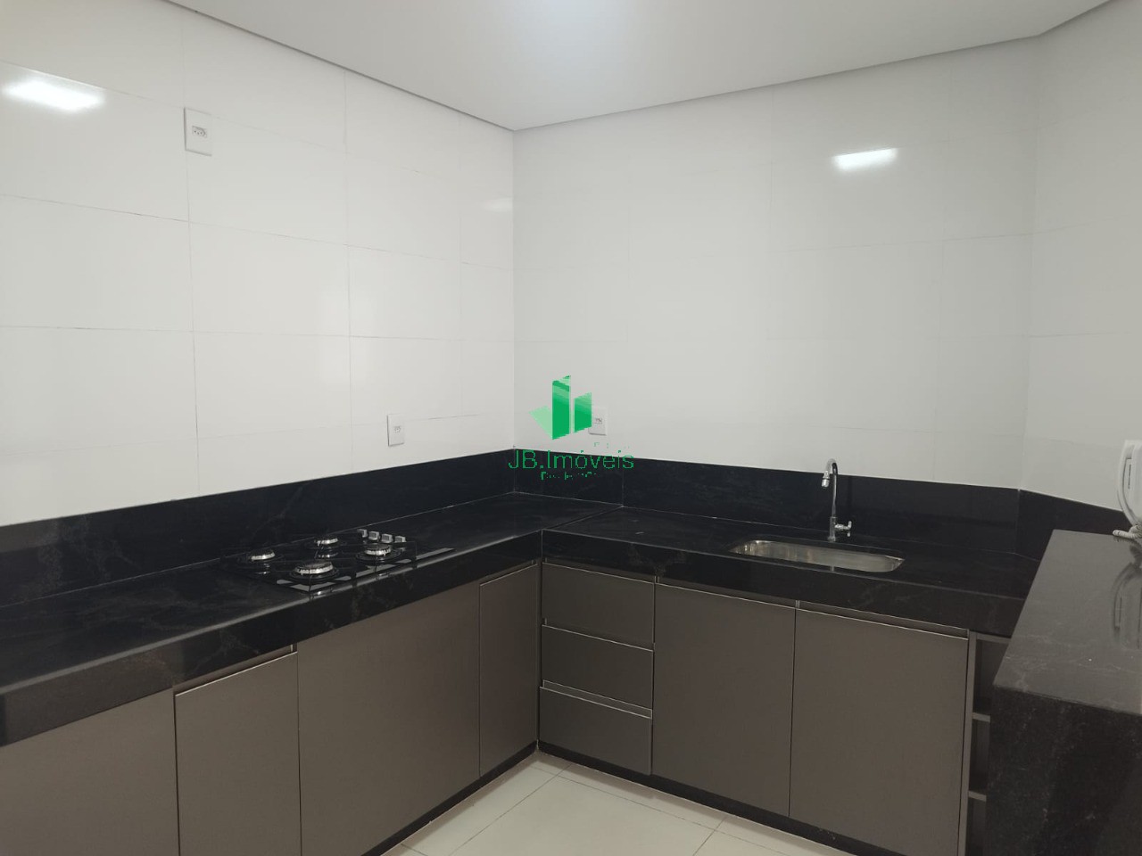 Apartamento, 2 quartos, 1 m² - Foto 2