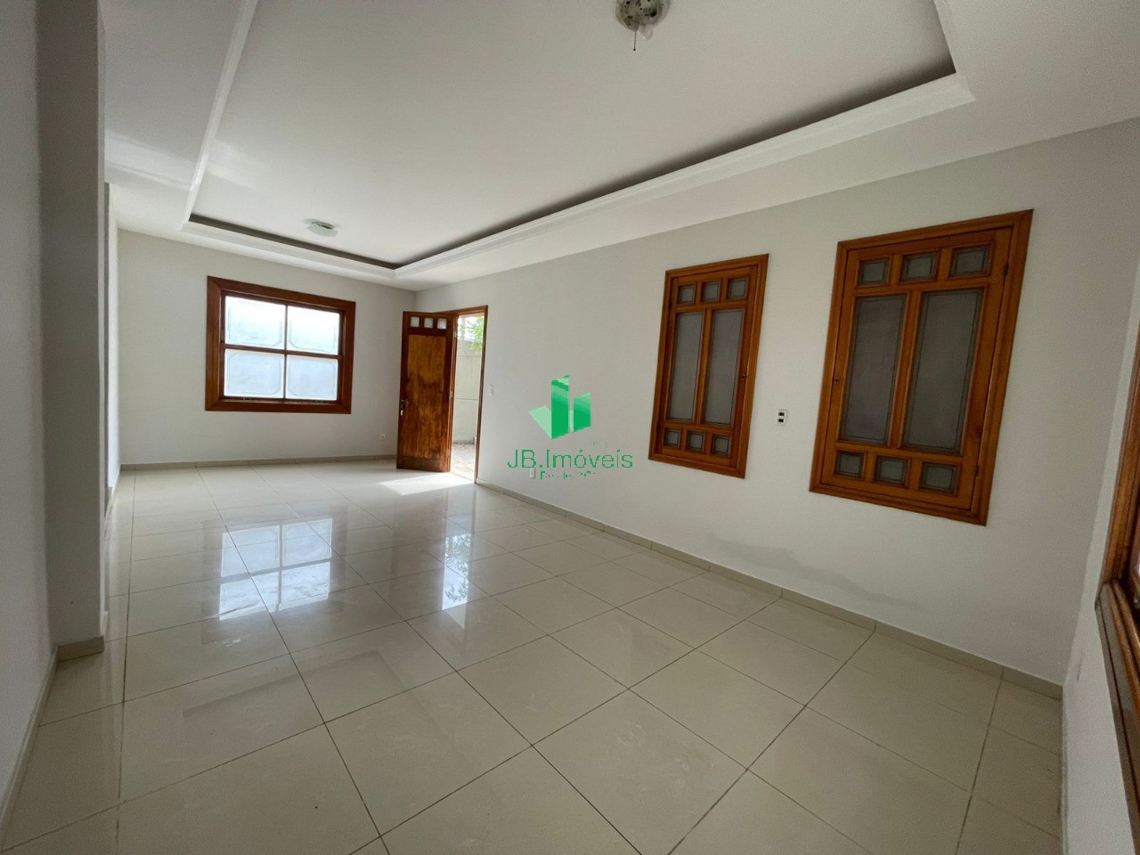 Casa, 6 quartos, 300 m² - Foto 4