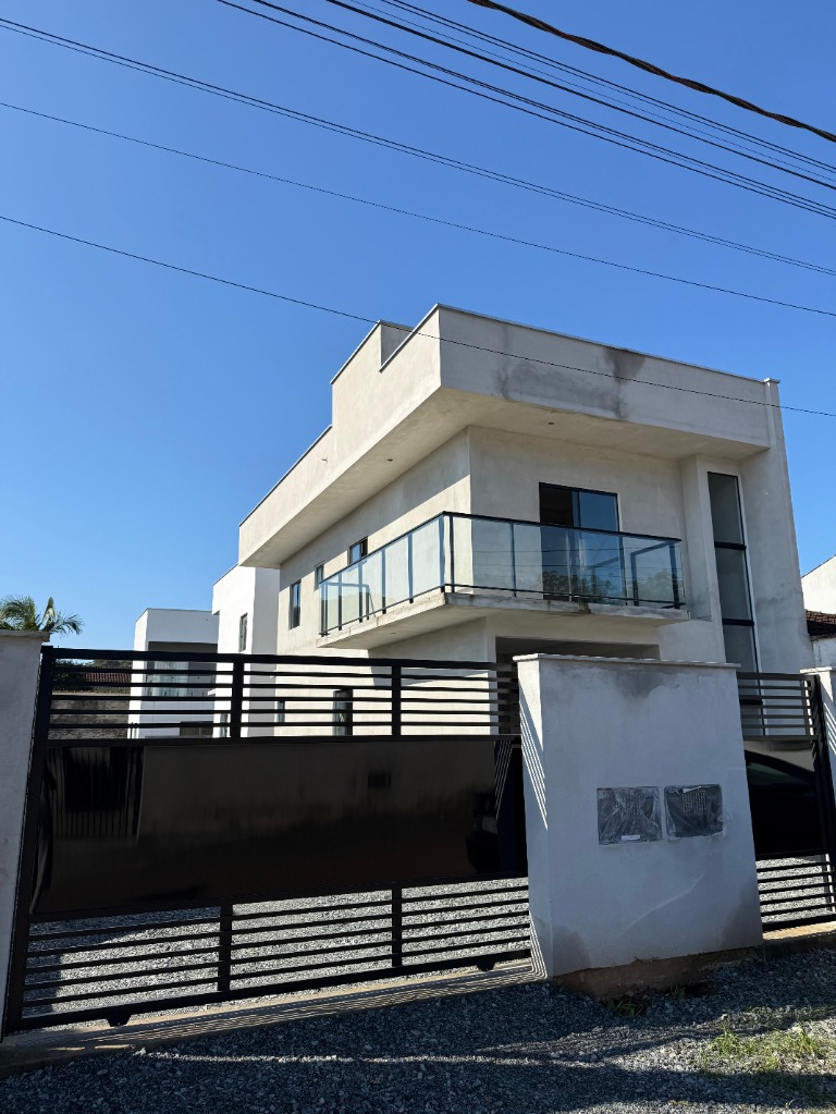 Casa para alugar  no São Marcos - Joinville, SC. Imóveis