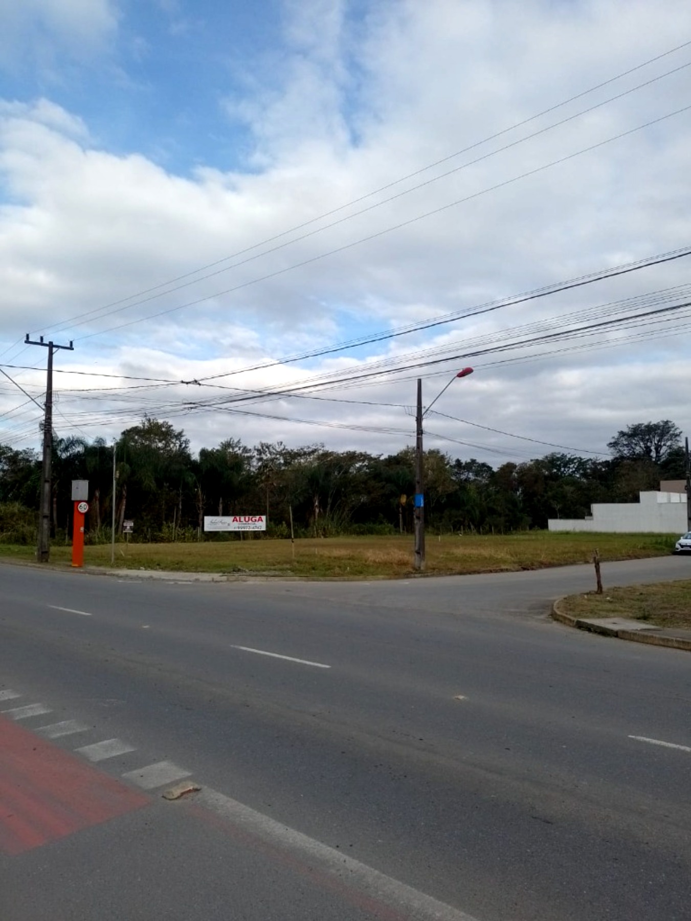 Terreno/Lote para alugar  no Vila Nova - Joinville, SC. Imóveis