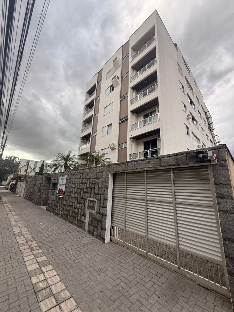 Apartamento para alugar  no Bucarein - Joinville, SC. Imóveis