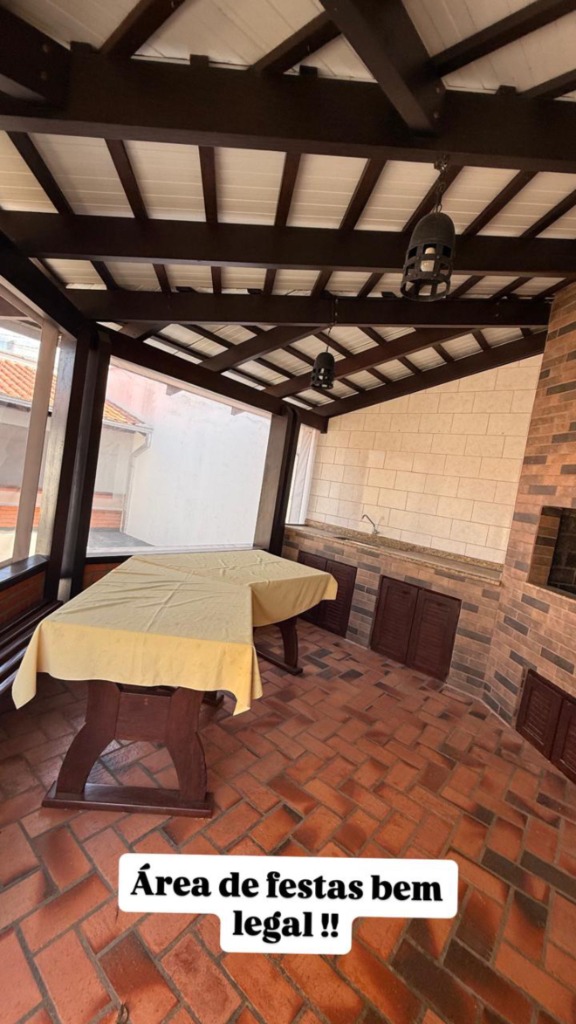 Casa com 3 Dormitórios à venda, 186 m² por R$ 980.000,00 Casa com 3 Dormitórios à venda, 186 m² por R$ 980.000,00