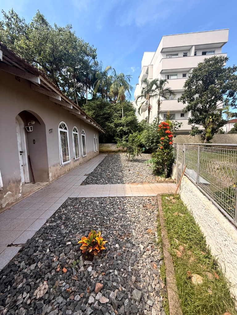 Casa com 3 Dormitórios à venda, 105 m² por R$ 693.000,00 Casa com 3 Dormitórios à venda, 105 m² por R$ 693.000,00