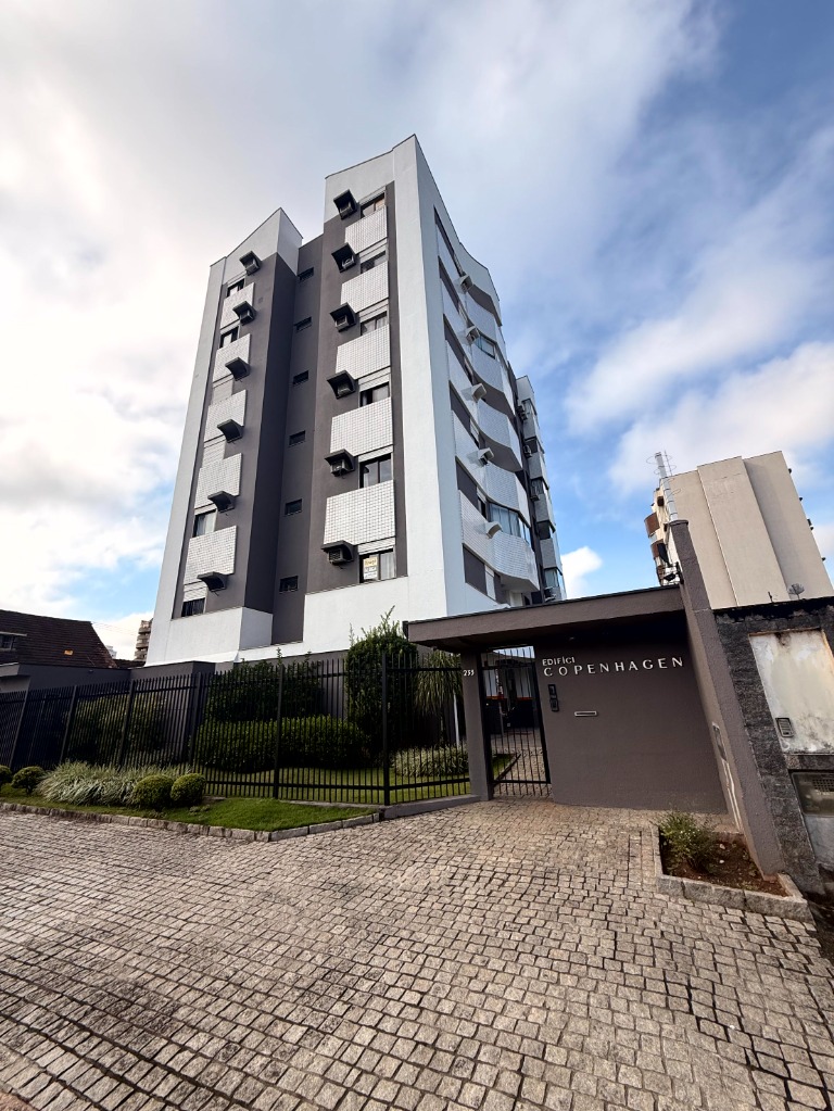 Apartamento à venda  no Bucarein - Joinville, SC. Imóveis