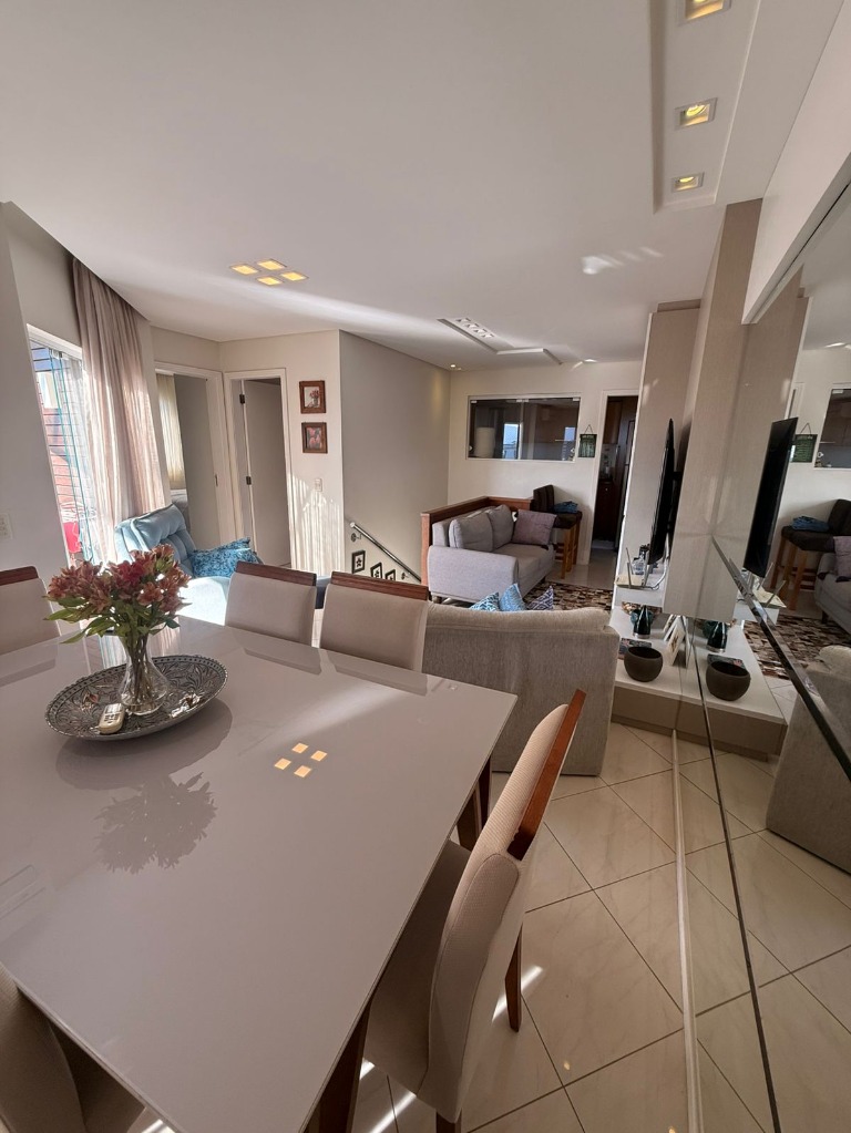 Apartamento com 4 Dormitórios à venda, 154 m² por R$ 1.100.000,00 Apartamento com 4 Dormitórios à venda, 154 m² por R$ 1.100.000,00