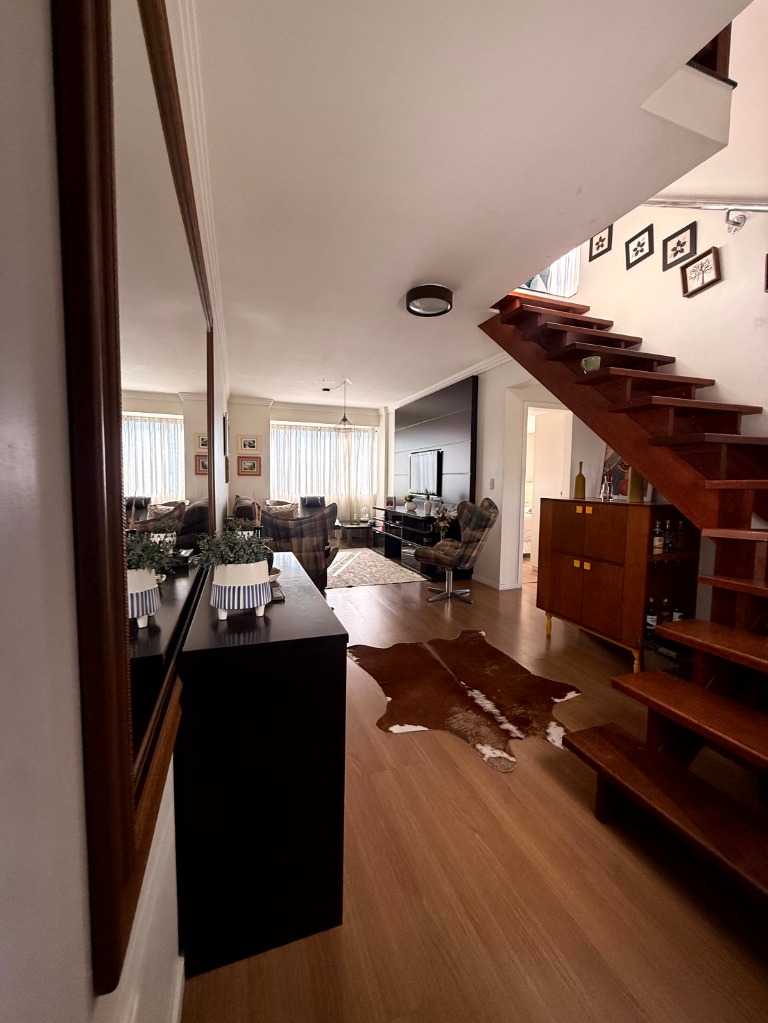 Apartamento com 4 Dormitórios à venda, 154 m² por R$ 1.100.000,00 Apartamento com 4 Dormitórios à venda, 154 m² por R$ 1.100.000,00