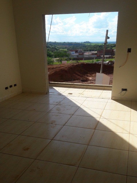 Apartamento à venda com 2 quartos, 53m² - Foto 2