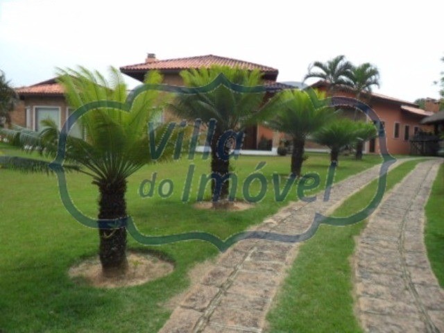 Casa de Condomínio à venda com 4 quartos, 700m² - Foto 1