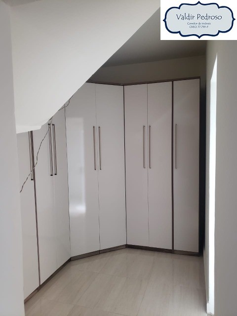 Casa à venda com 3 quartos, 250m² - Foto 25