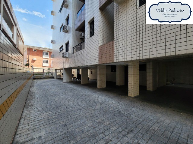 Apartamento à venda com 3 quartos, 101m² - Foto 3