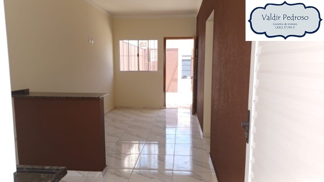 Casa à venda com 2 quartos, 150m² - Foto 10