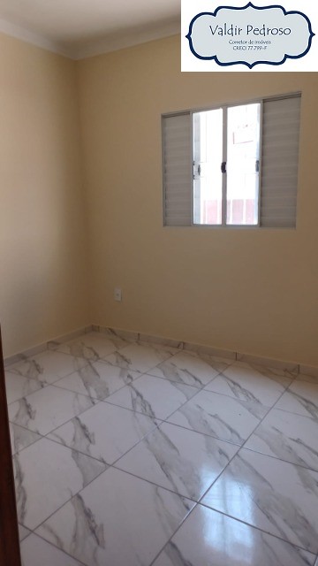 Casa à venda com 2 quartos, 150m² - Foto 6