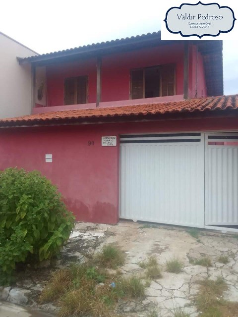 Sobrado à venda com 4 quartos, 135m² - Foto 1