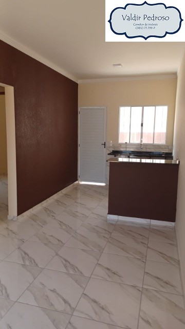 Casa à venda com 2 quartos, 150m² - Foto 5