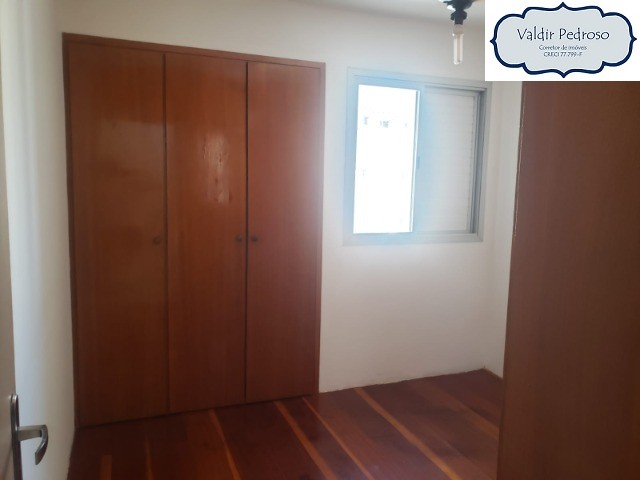 Apartamento à venda com 2 quartos, 72m² - Foto 5